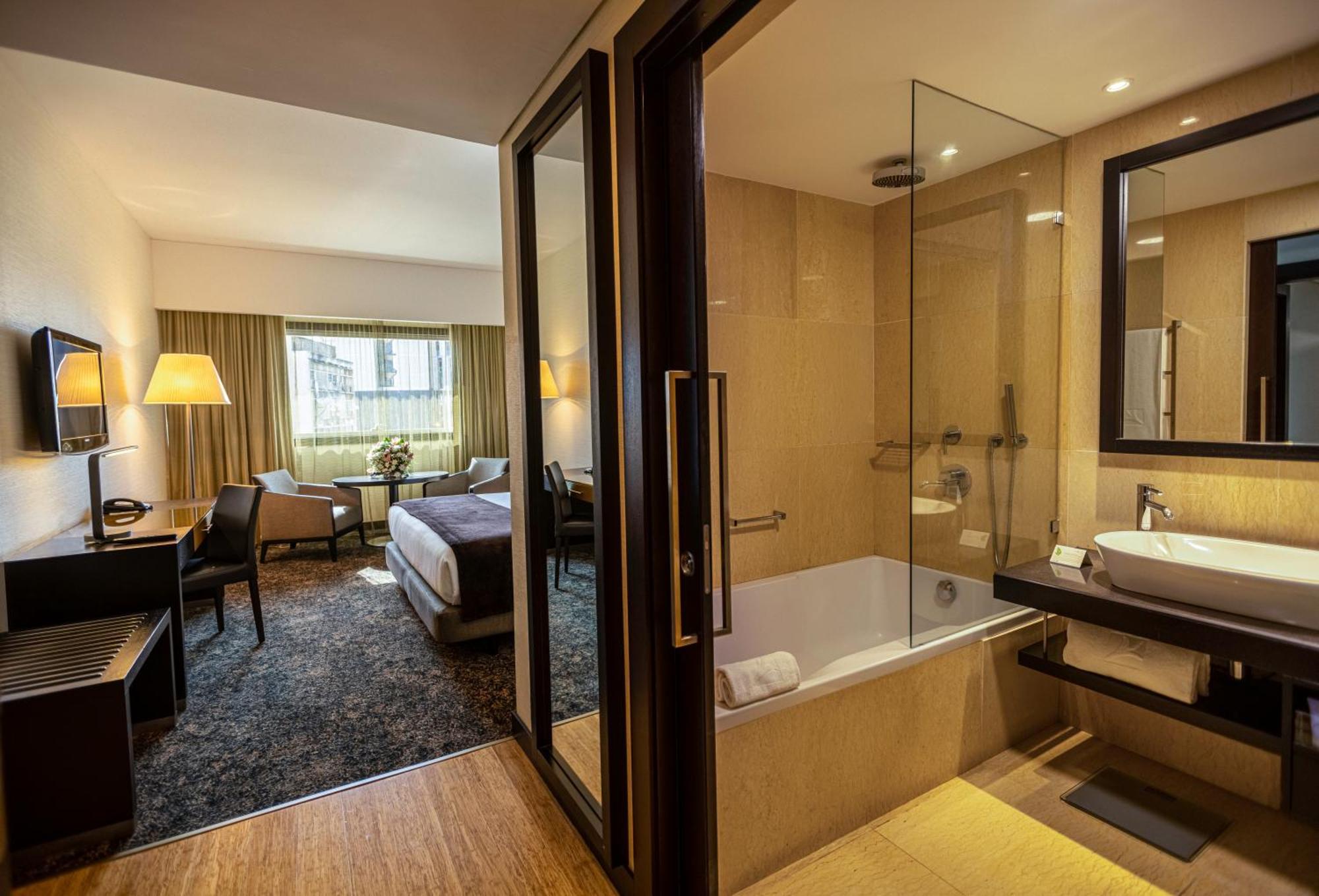 Epic Sana Luanda Hotel Room photo