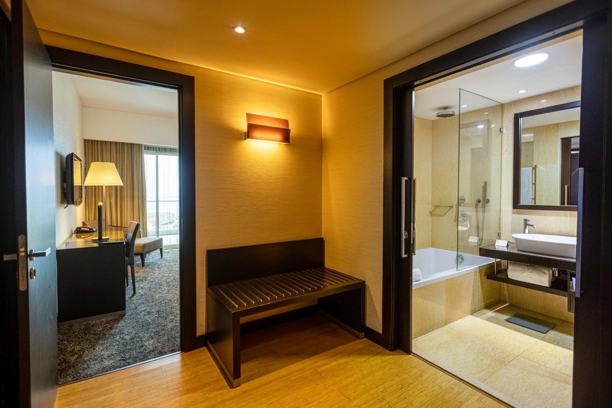 Epic Sana Luanda Hotel Room photo